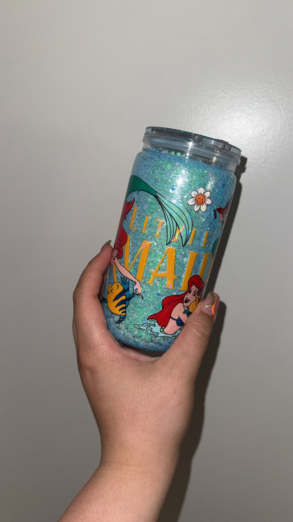 The Little Mermaid no globe
